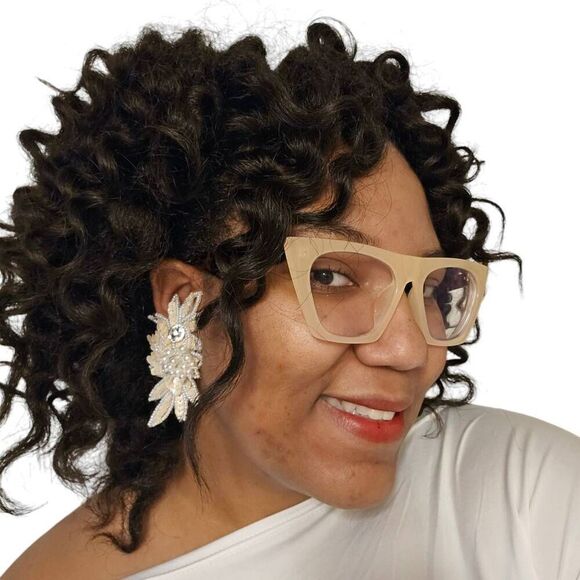 Vintage Gold Sequin and Pearl Clip-On Earrings | 3.50" | Circa 1980s-1990s - Picture 6 of 14